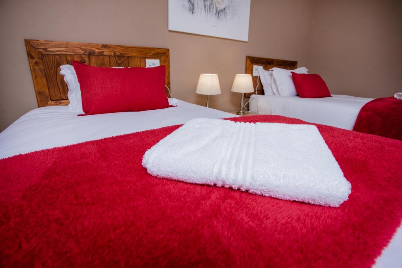 4 Gazelle Guesthouse Mbombela Esterno foto